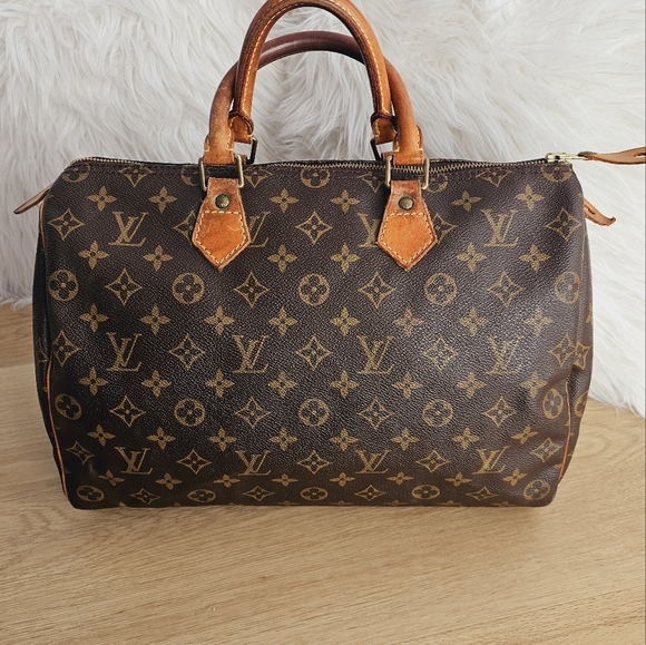 Louis Vuitton Speedy 35 - Picture 1 of 17
